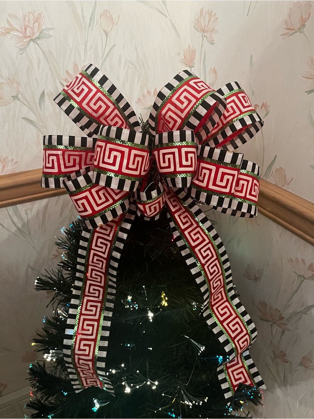 Festive Red & Black Bow Tree Topper- Unbranded